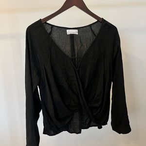 Urban Outfitters Black V-Neck Long Sleeve Size S